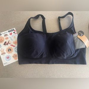 Truekind® Everyday Comfort Straps Wireless Shaping Bra